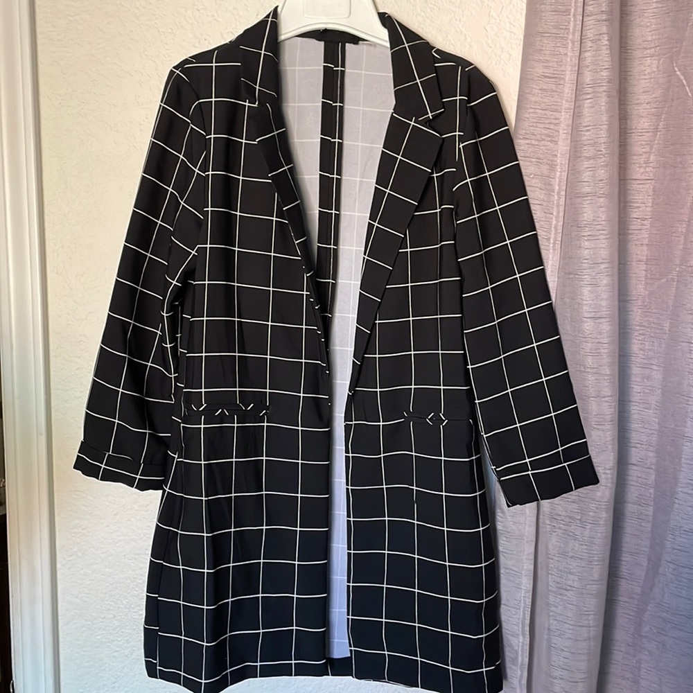 Women’s Blazer with 3/4 sleeves